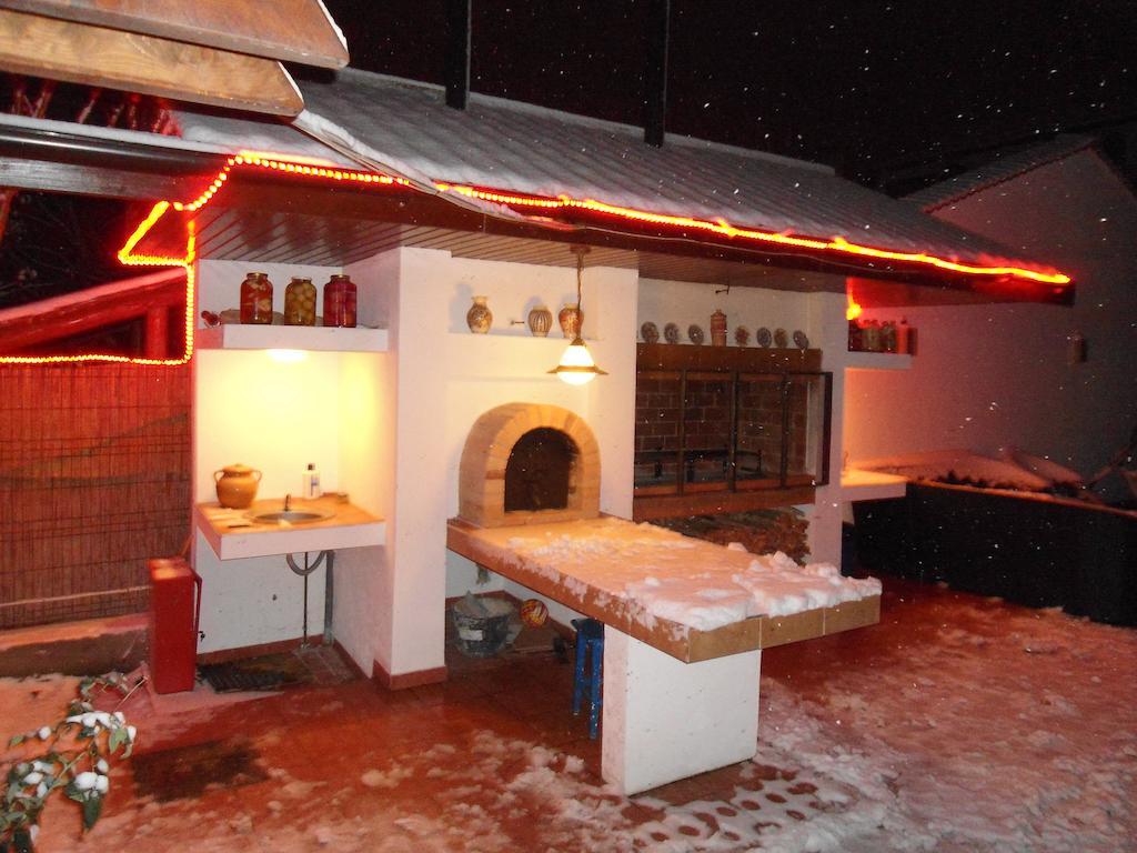 Pensiunea La Dolce Vita Băile Herculane Exteriör bild