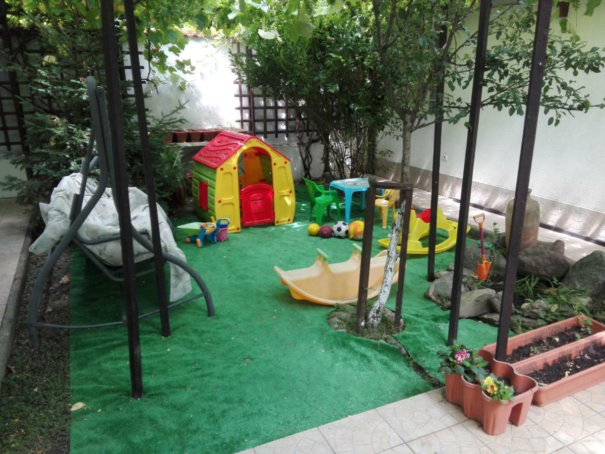 Pensiunea La Dolce Vita Băile Herculane Exteriör bild